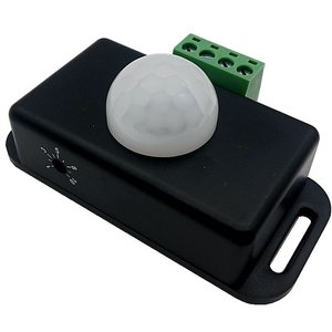 Инфракрасный PIR-датчик движения для светодиодных лент SMD 5050, 3528 Инфракрасный PIR-датчик движения для светодиодных лент SMD 5050, 3528